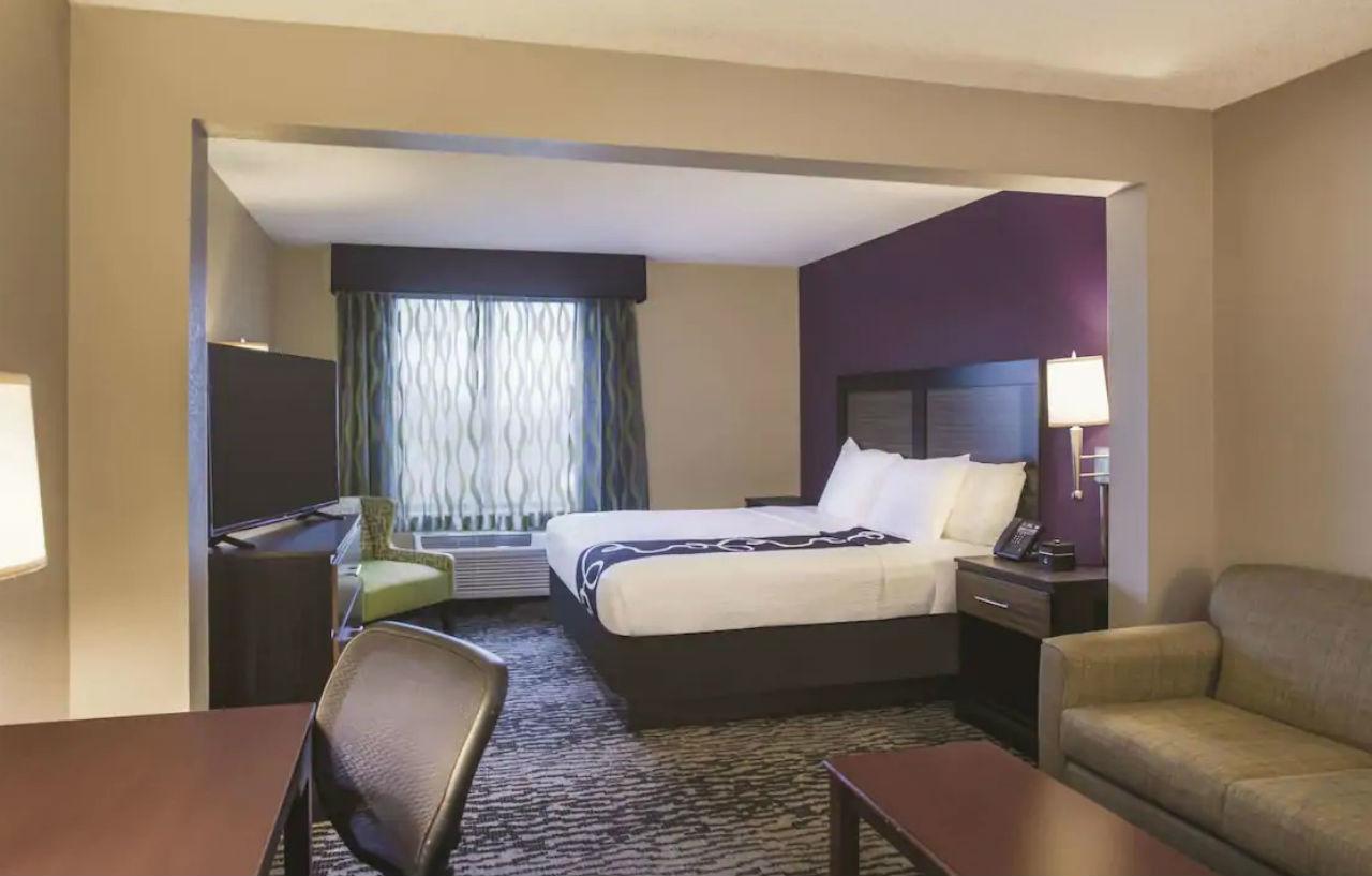 La Quinta By Wyndham Clearwater South Otel Dış mekan fotoğraf