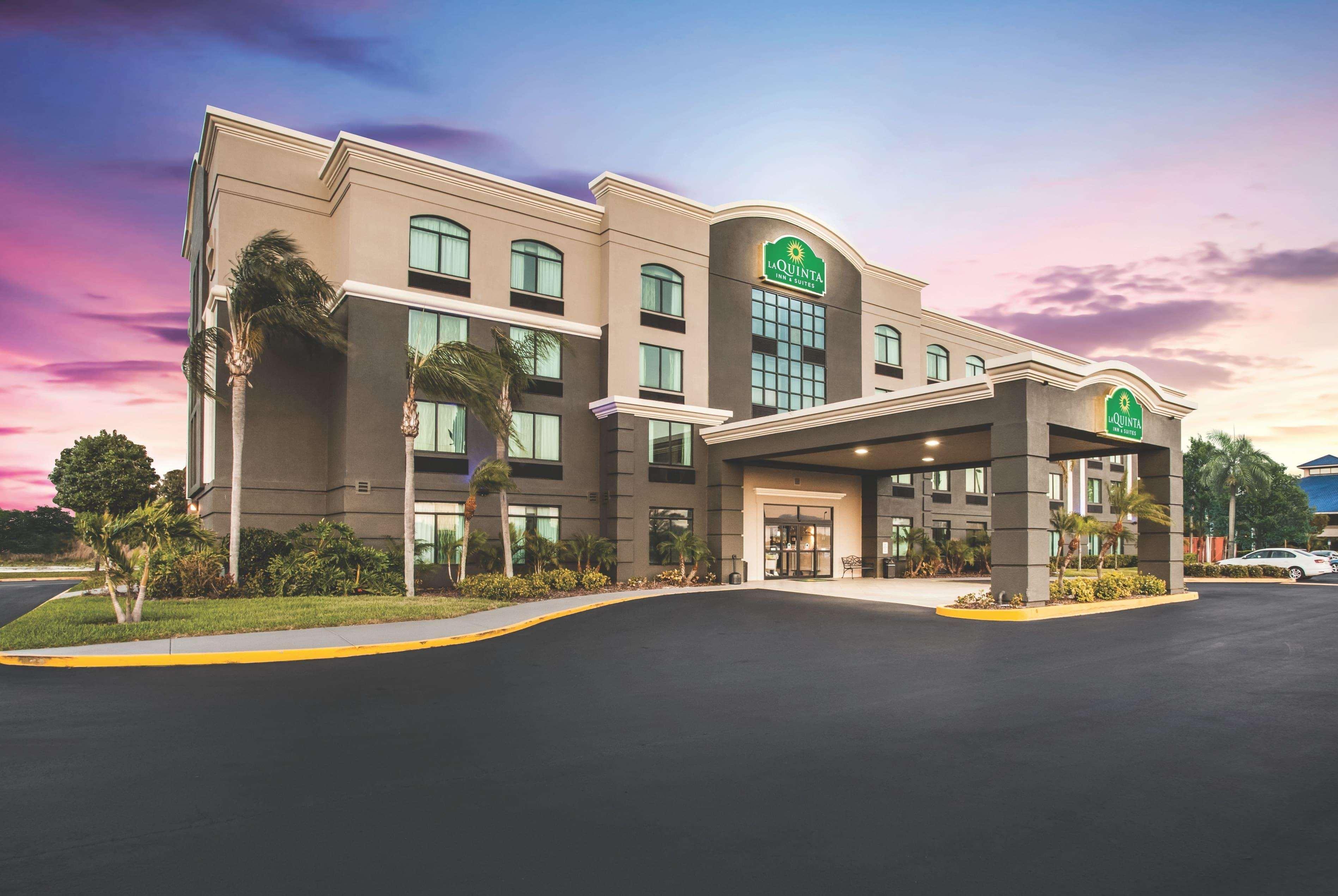 La Quinta By Wyndham Clearwater South Otel Dış mekan fotoğraf