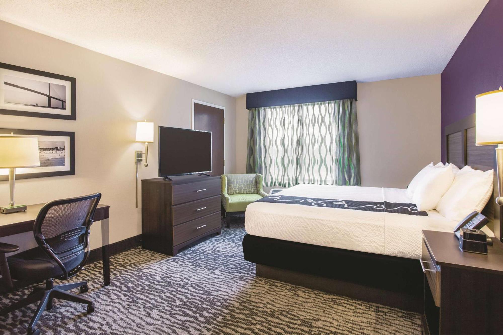 La Quinta By Wyndham Clearwater South Otel Dış mekan fotoğraf